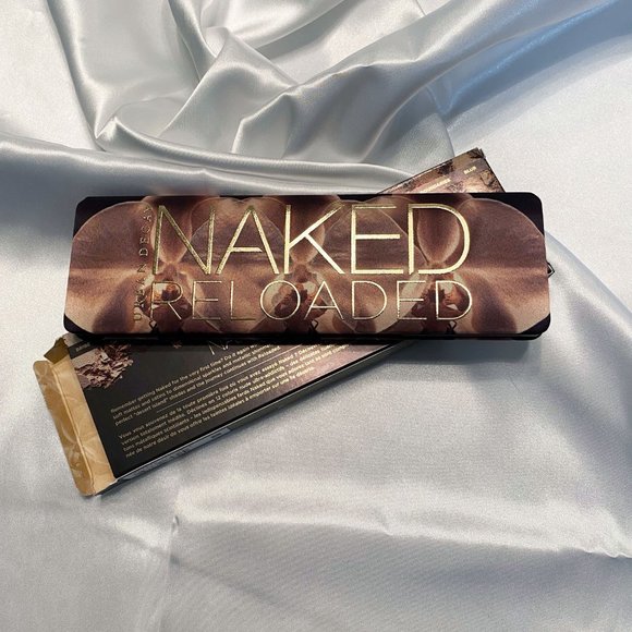 Urban Decay NAKED Reloaded Eyeshadow Palette - Picture 4 of 8